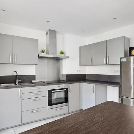 La Pinede Centre Juan Les Pins, 100m Des Plages *