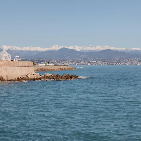 Appartamento La Pinède Centre Juan Les Pins, 100m Des Plages Antibes