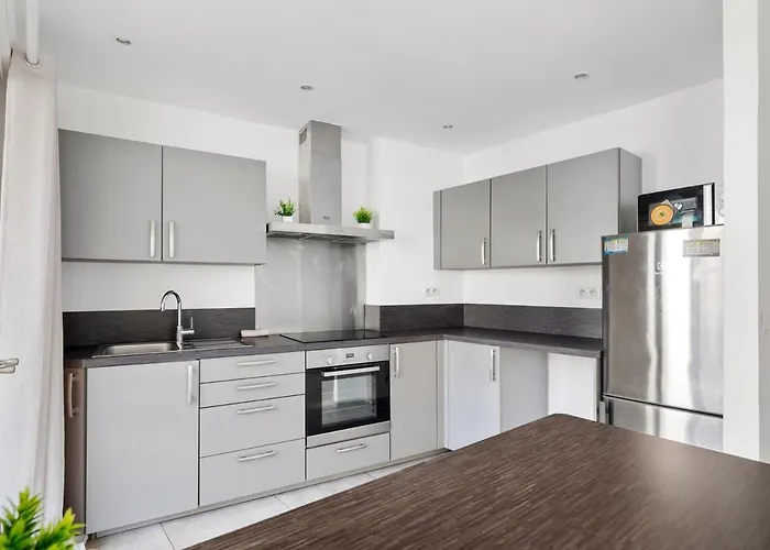 La Pinède Centre Juan Les Pins, 100m Des Plages *