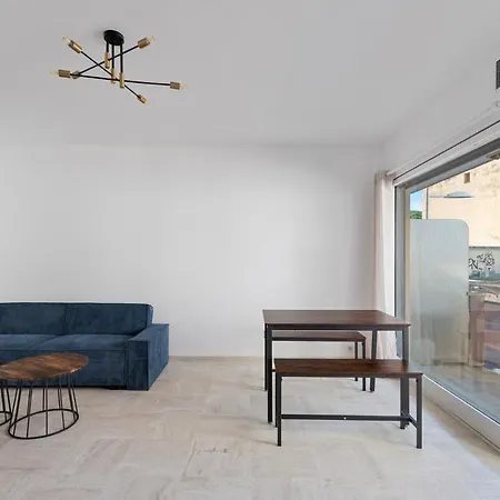 Апартаменти La Pinede Centre Juan Les Pins, 100m Des Plages *