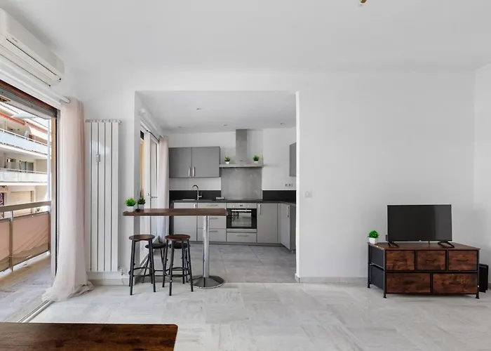 La Pinede Centre Juan Les Pins, 100m Des Plages Daire